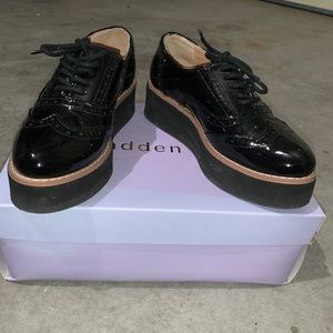 Platform Oxford type